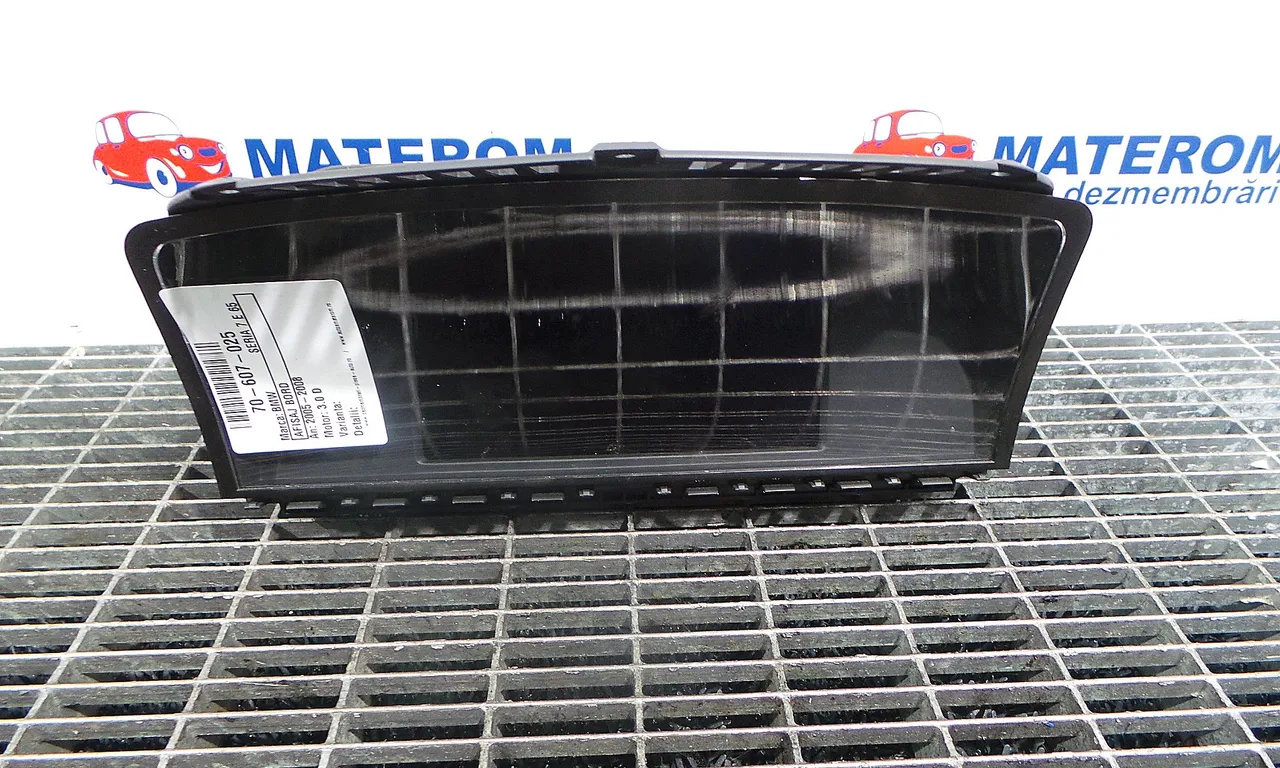 AFISAJ BORD BMW 7 2001-2009
