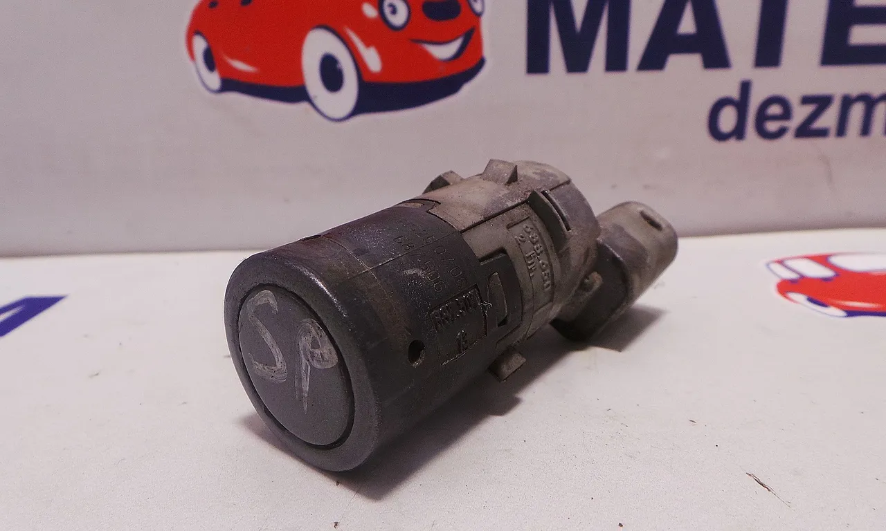 SENZOR PARCARE SPATE BMW 7 2001-2009