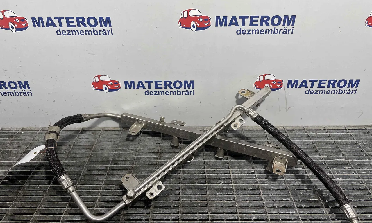 RAMPA INJECTIE BMW 7 2001-2009