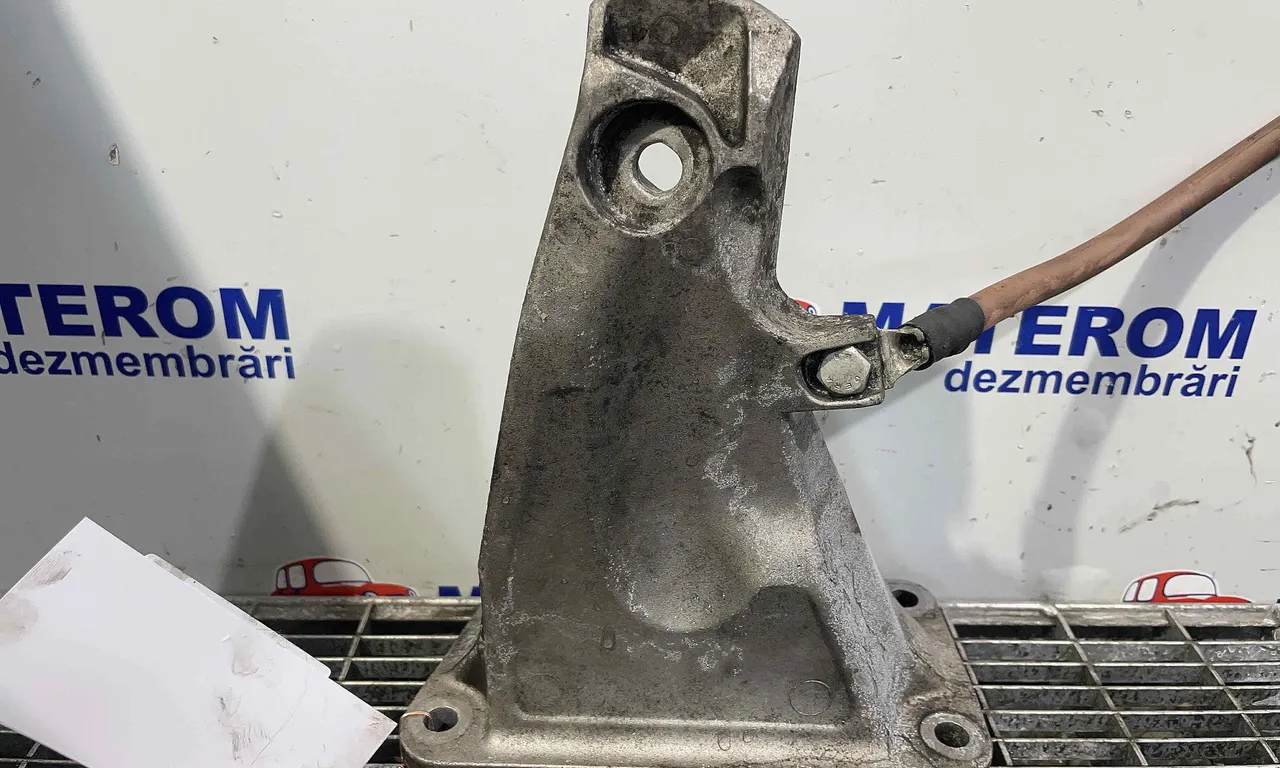 SUPORT MOTOR DREAPTA BMW 7 2001-2009