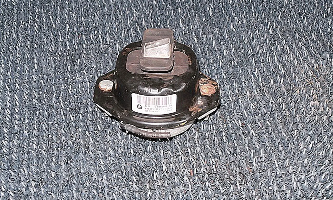 TAMPON MOTOR BMW 7 2001-2009