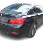 Aripa stanga fata BMW 7 2008-2015, vedere laterala