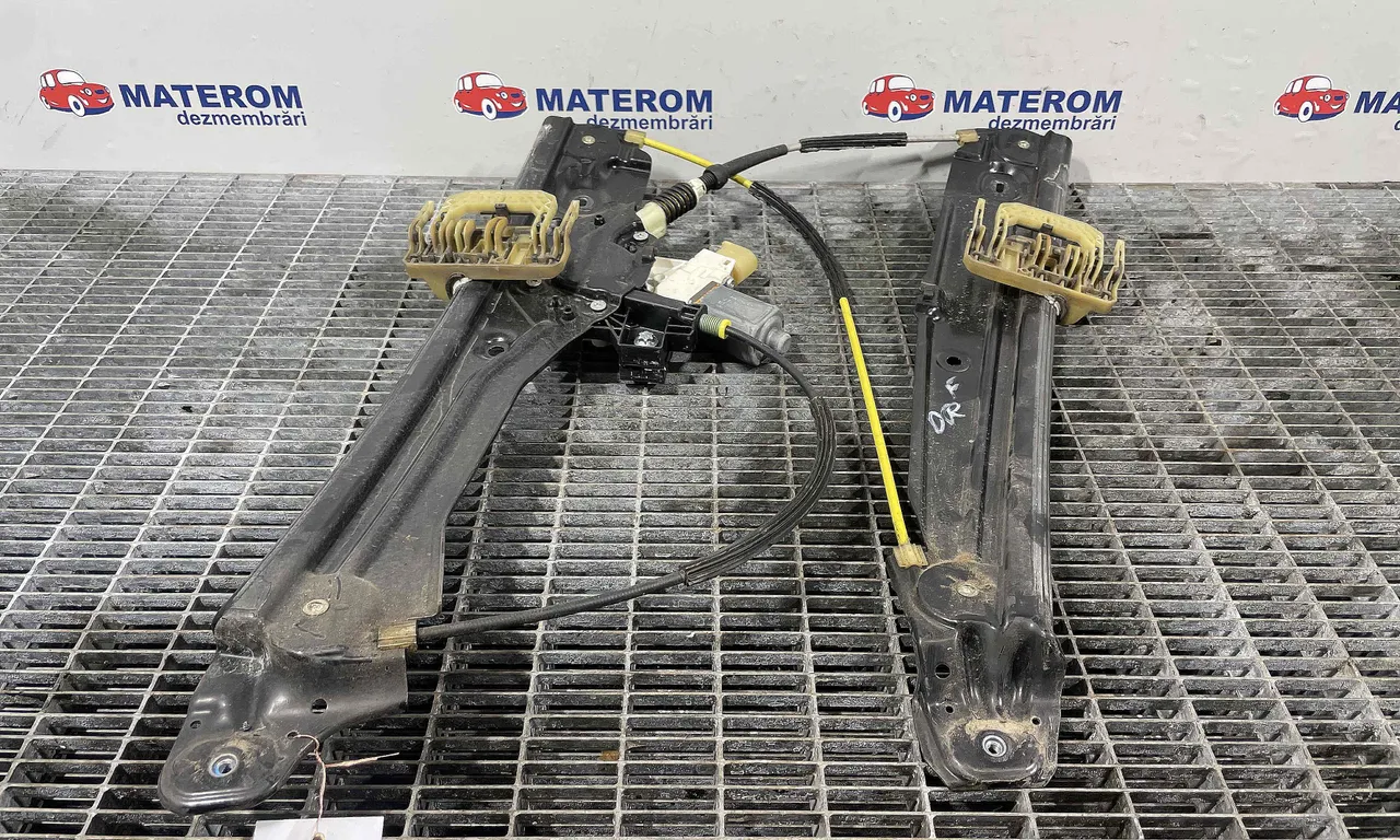 MACARA USA FATA DREAPTA BMW 7 2008-2015