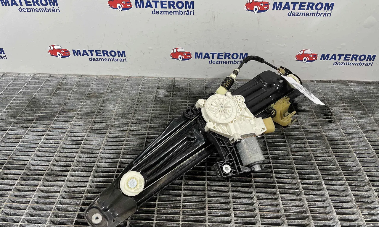 MACARA USA SPATE STANGA BMW 7 2008-2015
