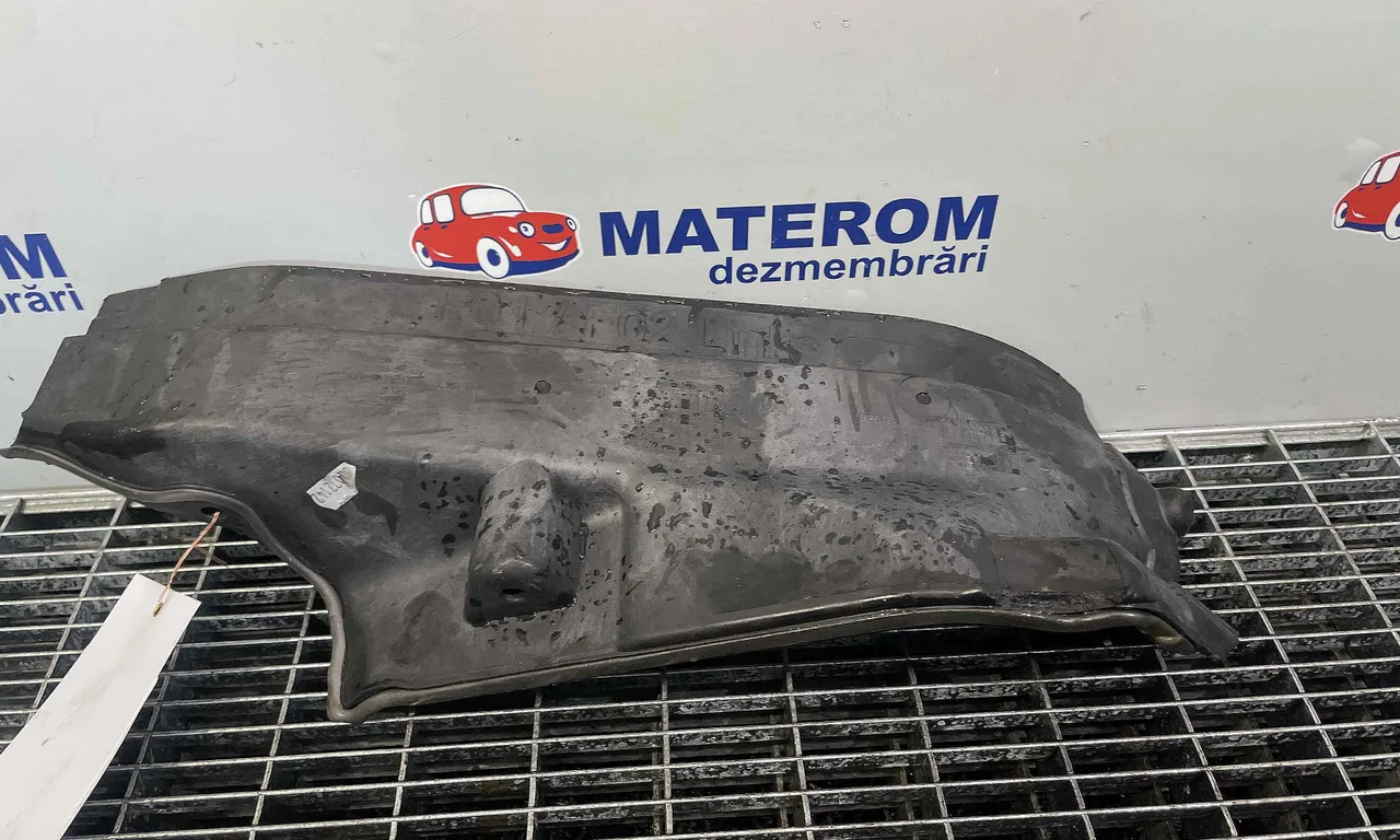 SCUT LATERAL BMW 7 2008-2015
