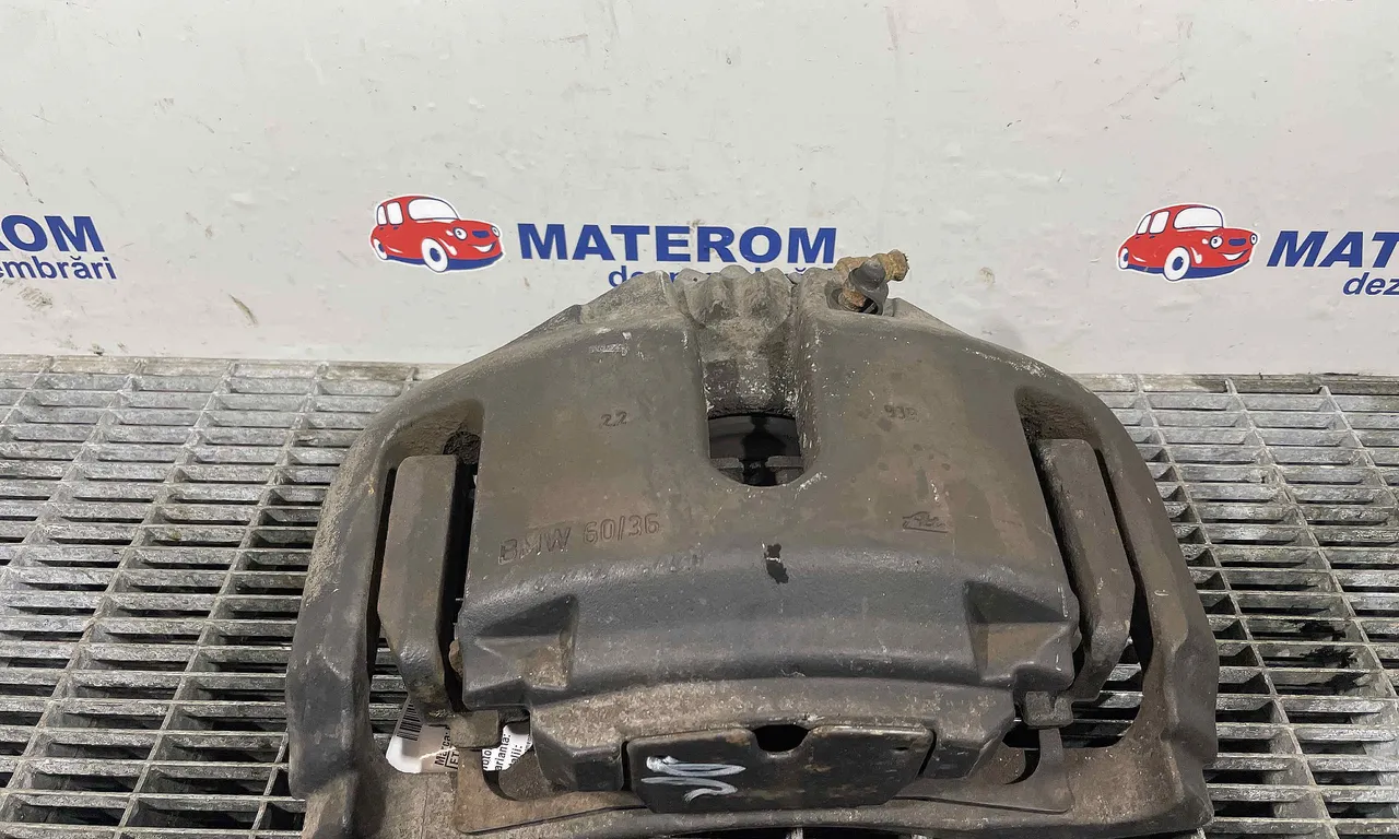 ETRIER FATA DREAPTA BMW 7 2008-2015