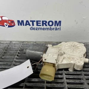 MOTORAS MACARA