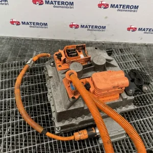 INVERTOR