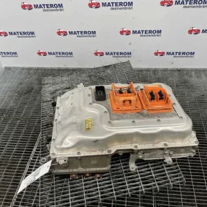 INVERTOR