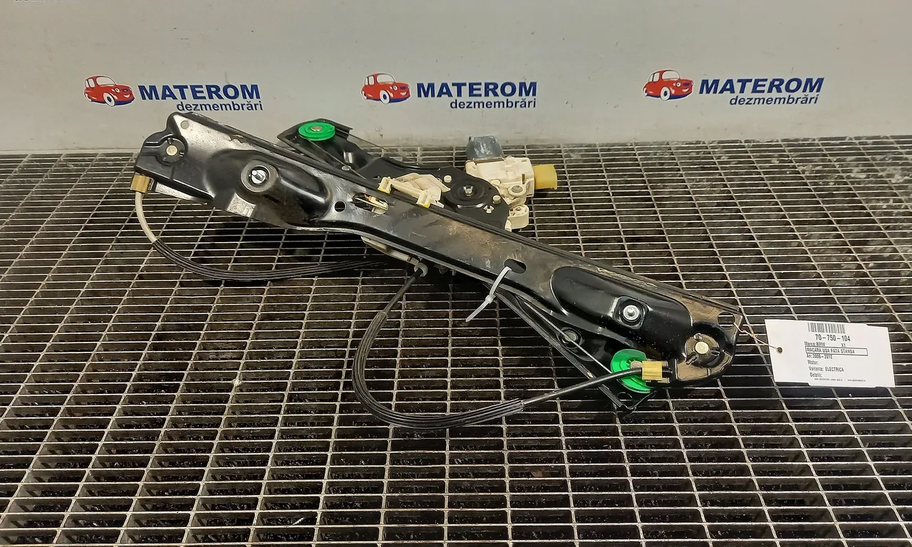 MACARA USA FATA STANGA BMW X1 2009-2015