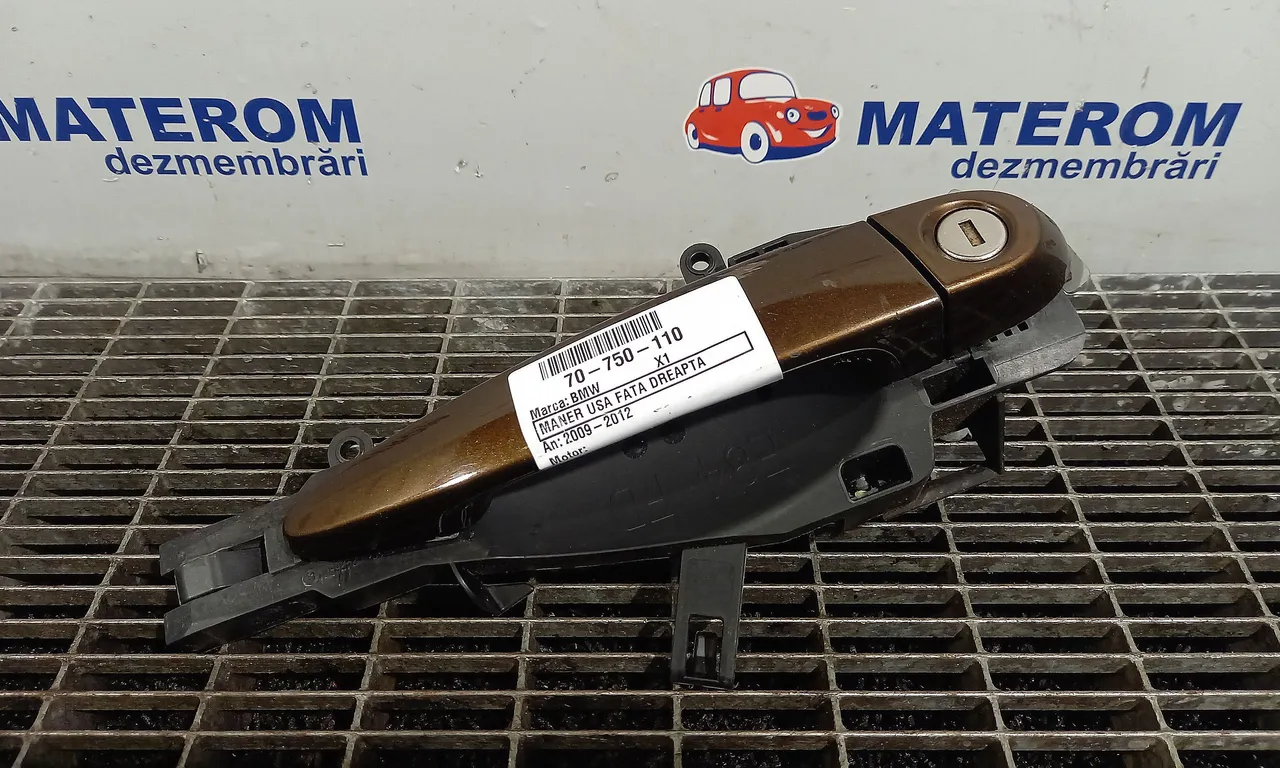 MANER USA FATA DREAPTA BMW X1 2009-2015