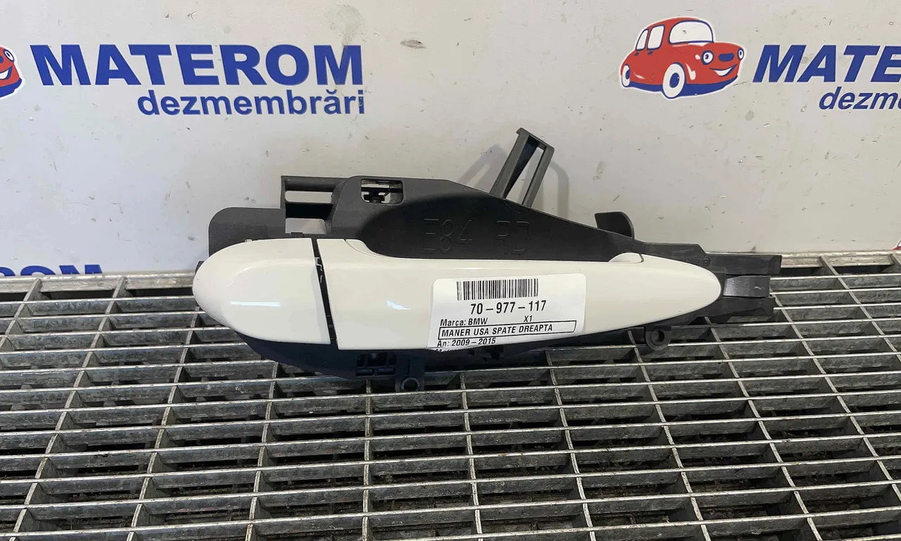 MANER USA SPATE DREAPTA BMW X1 2009-2015