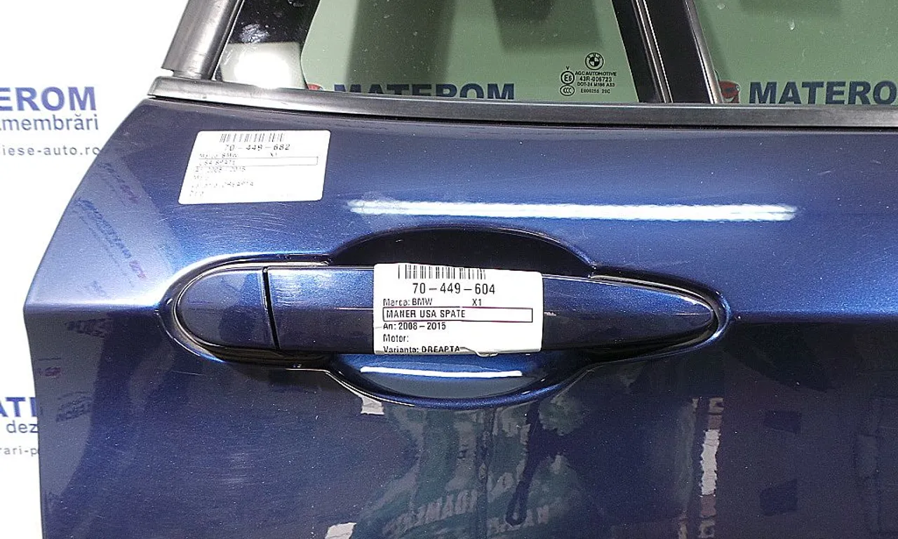 MANER USA SPATE DREAPTA BMW X1 2009-2015
