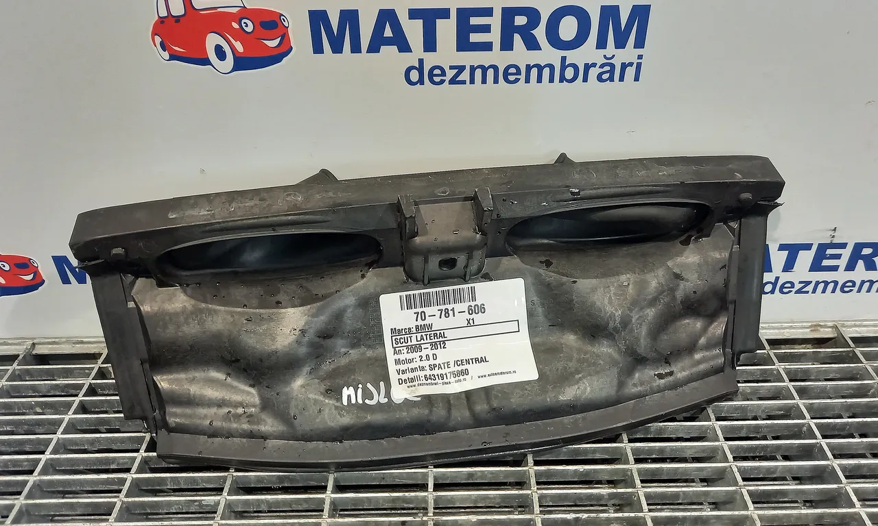 SCUT LATERAL BMW X1 2009-2015