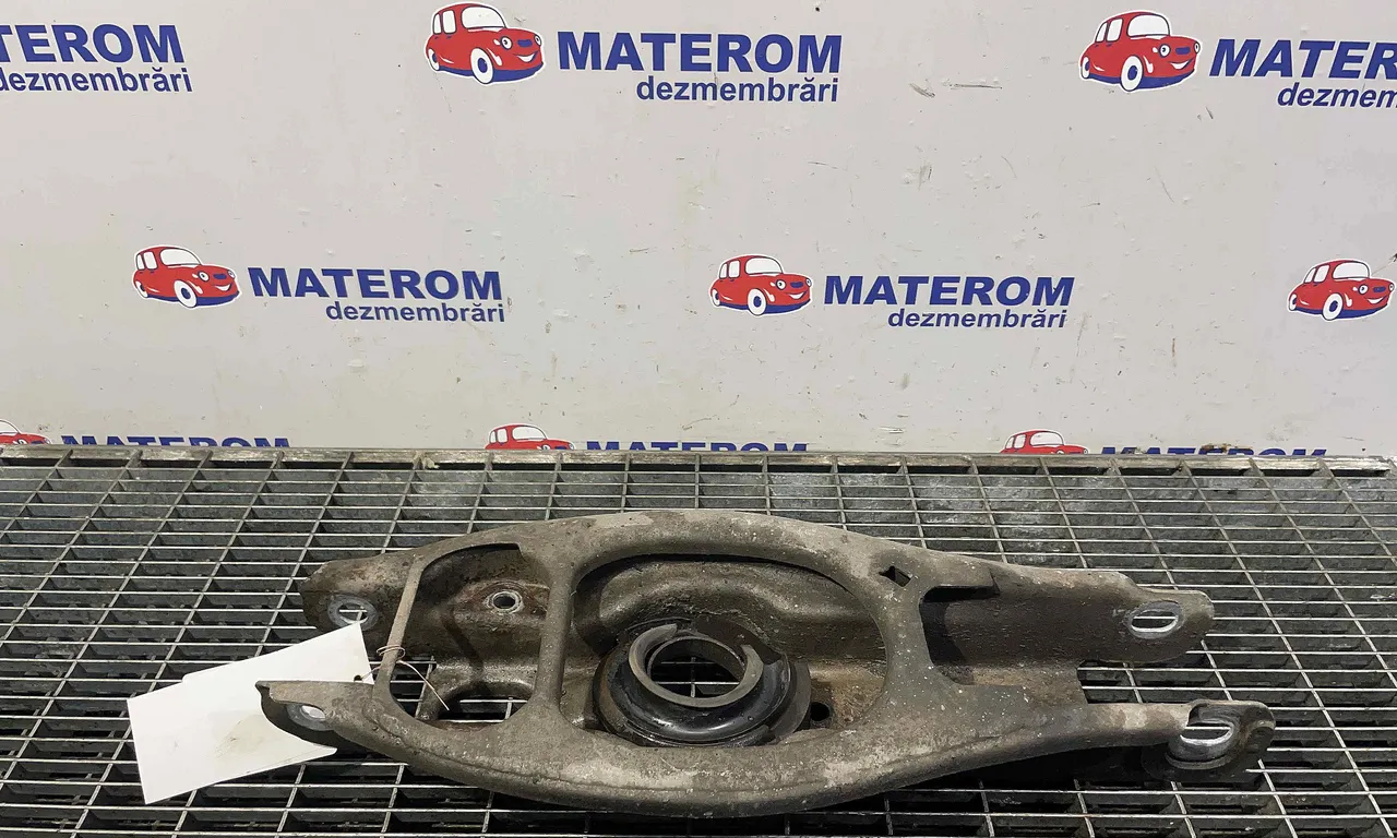BRAT SPATE INFERIOR DREAPTA BMW X1 2009-2015