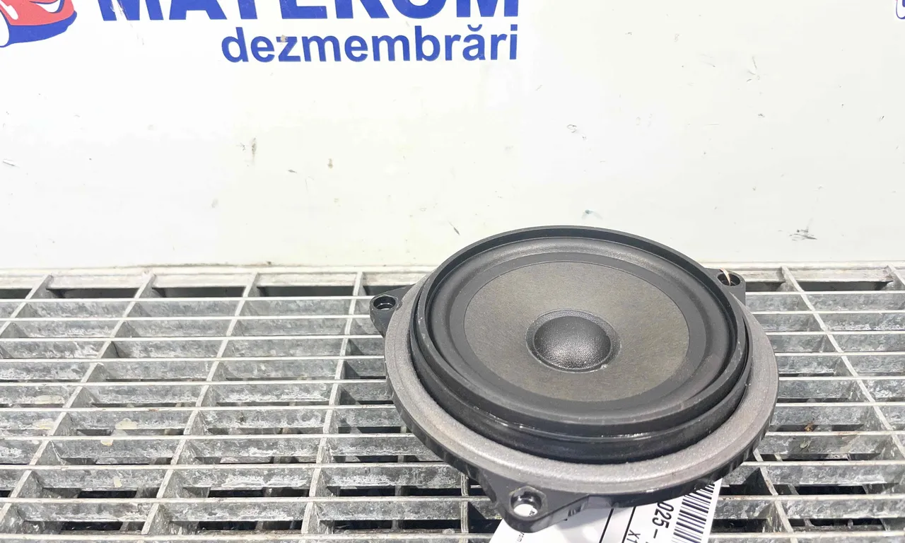 DIFUZOR AUDIO BMW X1 2009-2015