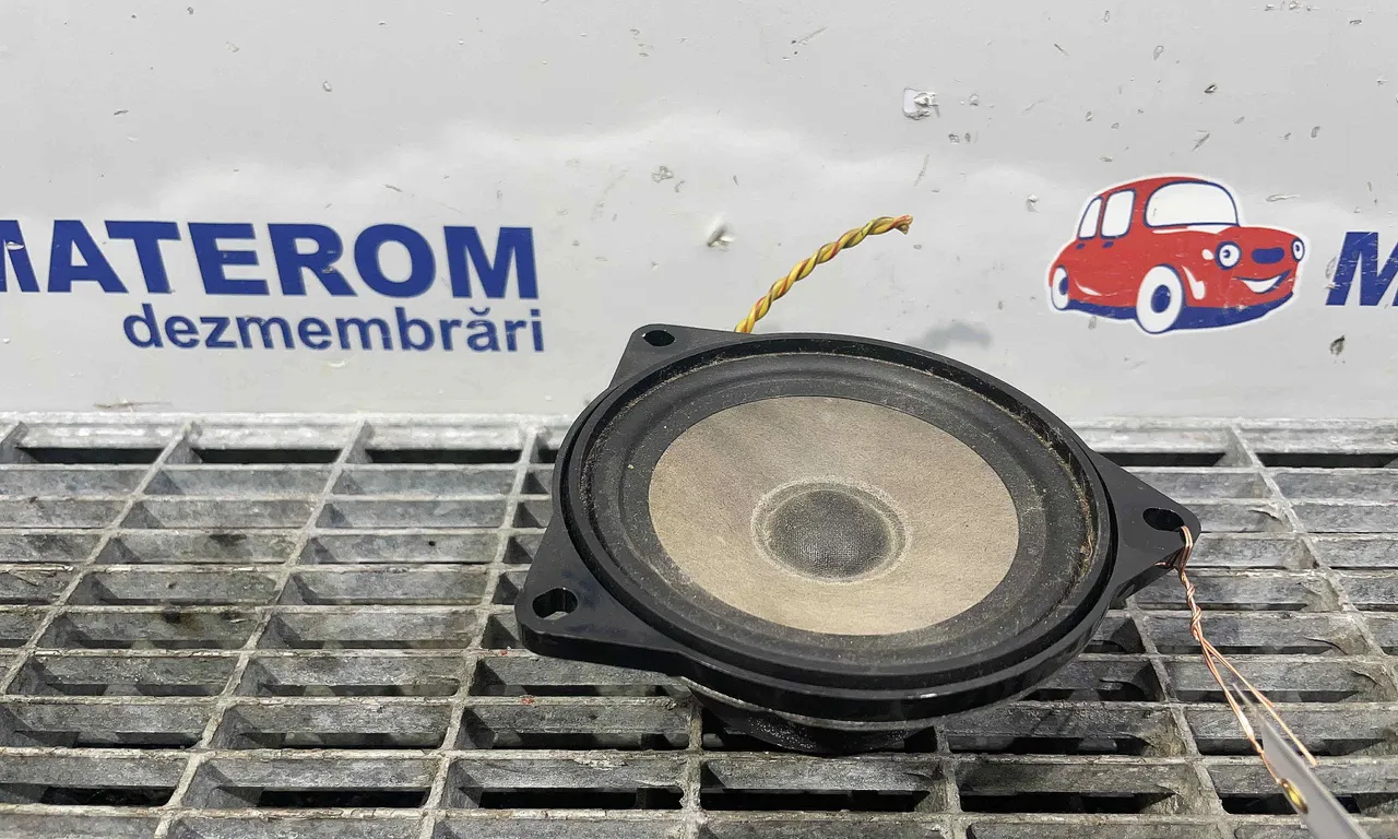 DIFUZOR AUDIO BMW X1 2009-2015