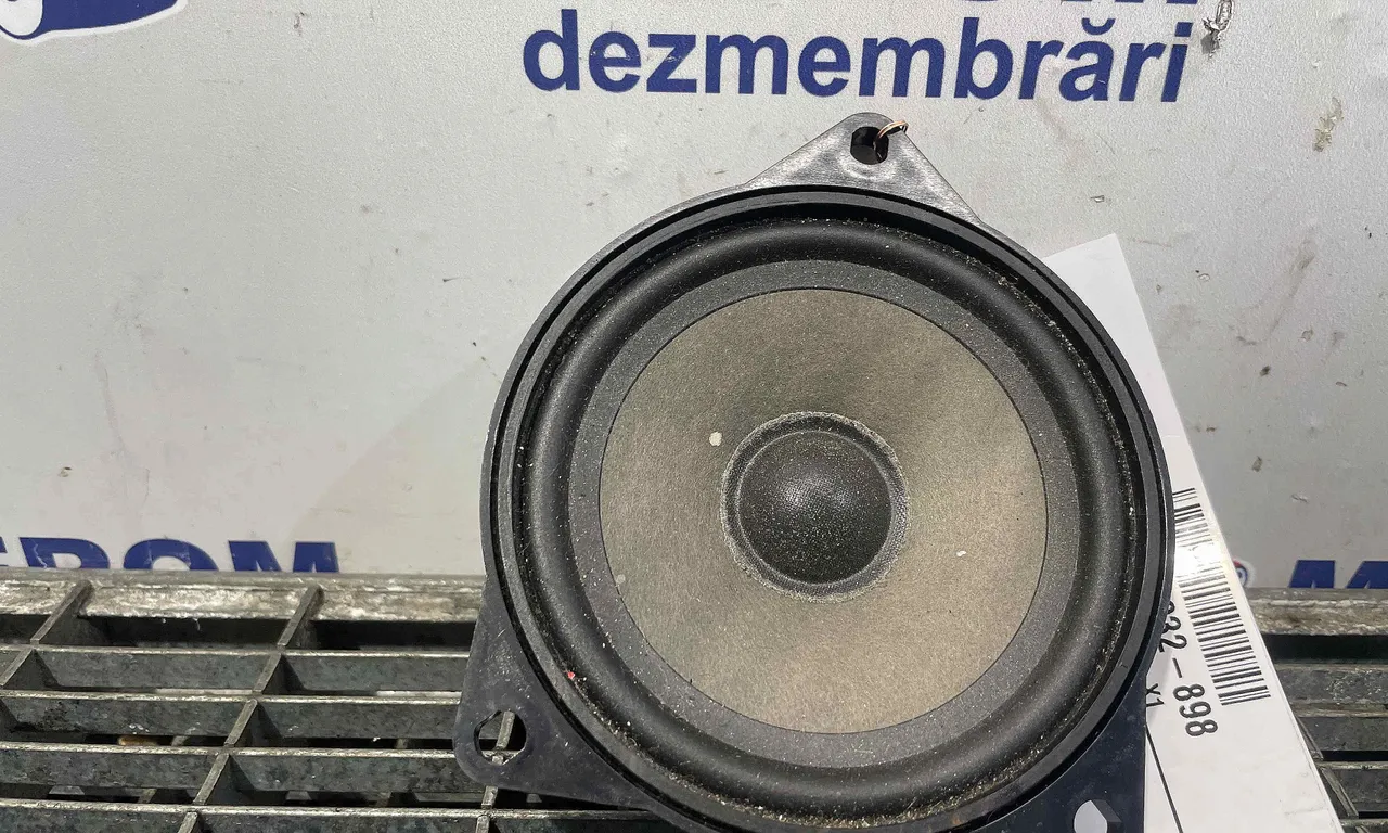 DIFUZOR AUDIO BMW X1 2009-2015