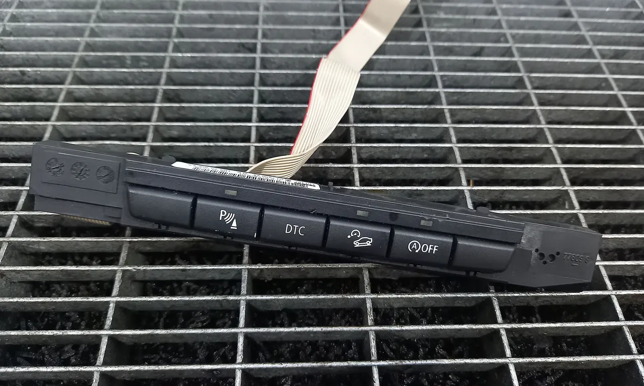 INTRERUPATOR START/STOP OFF BMW X1 2009-2015