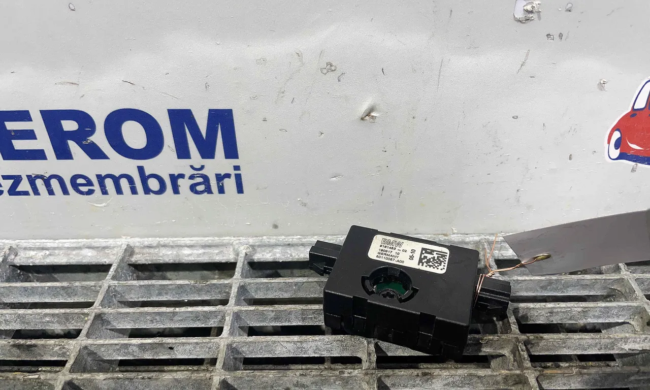MODUL ANTENA BMW X1 2009-2015