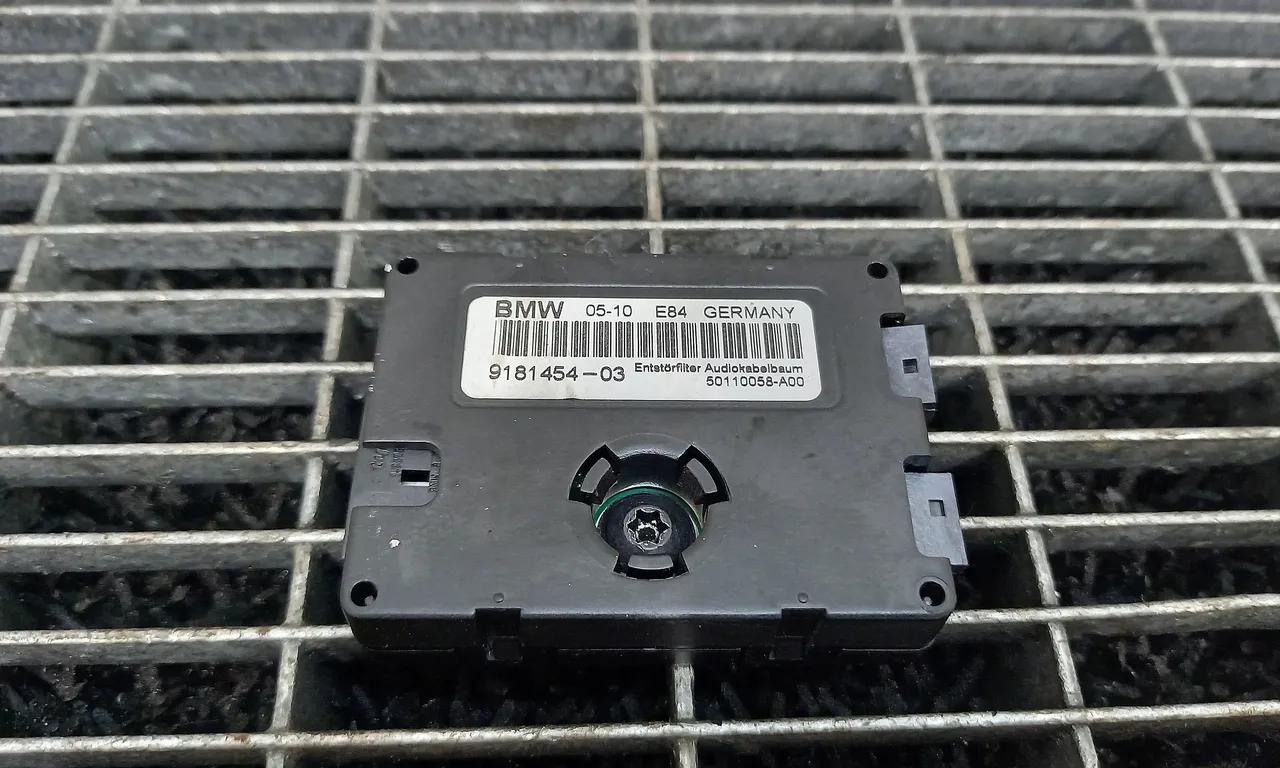MODUL ANTENA BMW X1 2009-2015