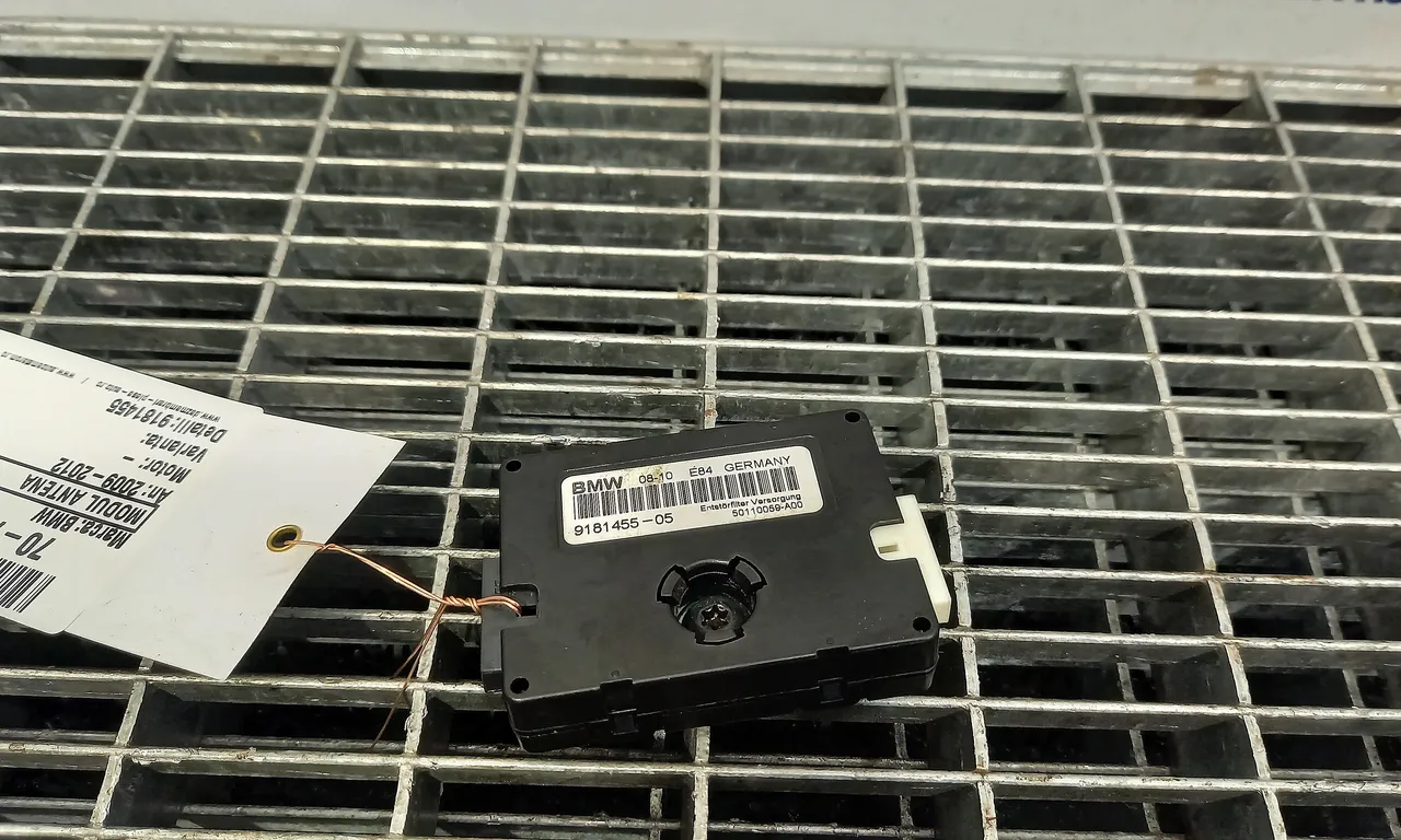 MODUL ANTENA BMW X1 2009-2015
