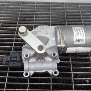MOTORAS STERGATOR PARBRIZ