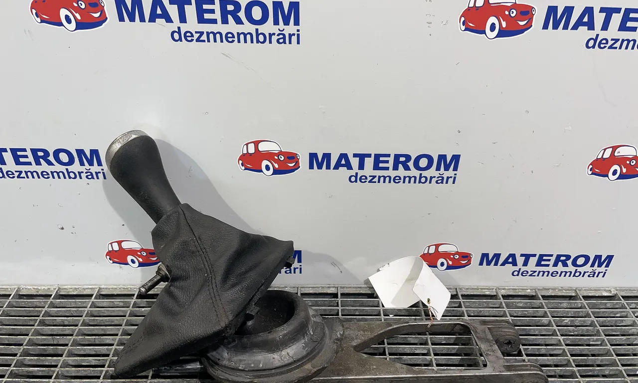 MANETA SCHIMBATOR VITEZE BMW X1 2009-2015
