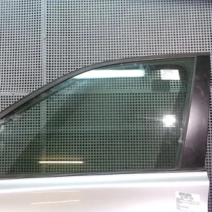 GEAM FATA STANGA