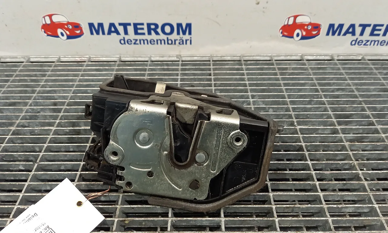 INCUIETOARE USA FATA DREAPTA BMW X3 2003-2011
