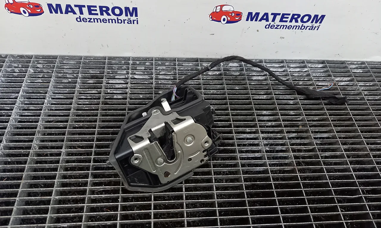 INCUIETOARE USA FATA STANGA BMW X3 2003-2011