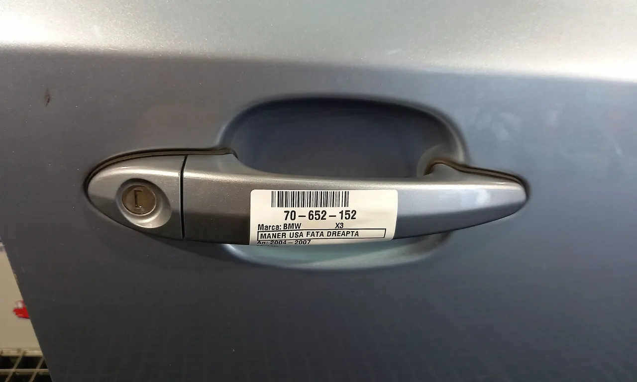 MANER USA FATA DREAPTA BMW X3 2003-2011