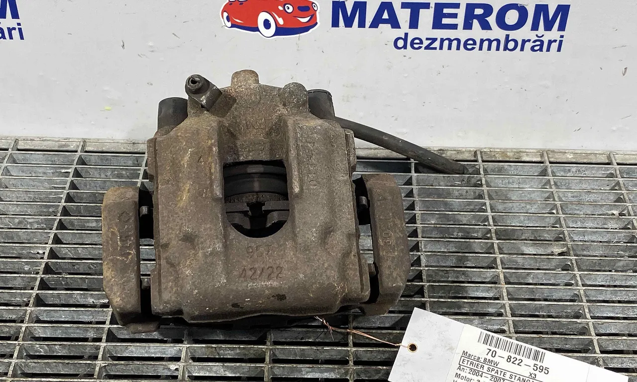 ETRIER SPATE STANGA BMW X3 2003-2011