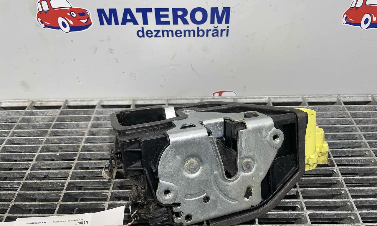 INCUIETOARE USA FATA DREAPTA BMW X3 2010-2017