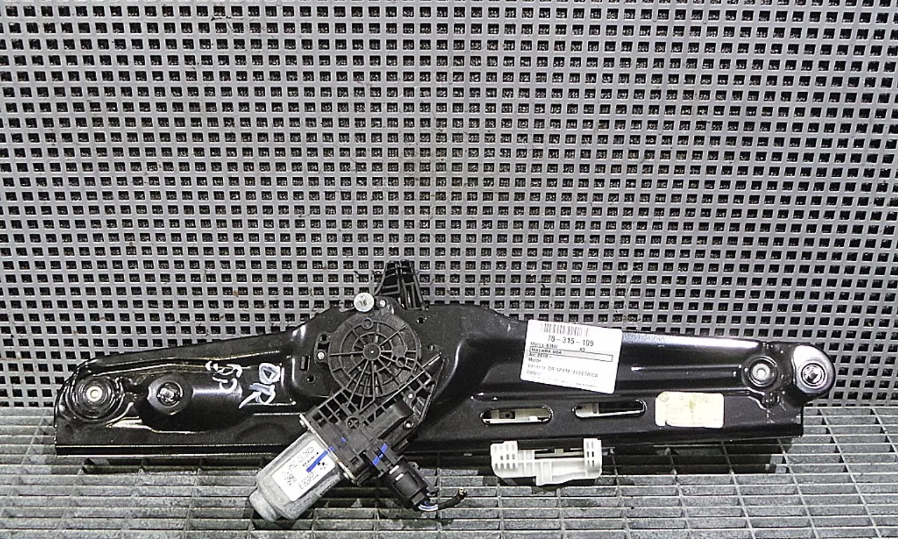 MACARA USA SPATE DREAPTA BMW X3 2010-2017