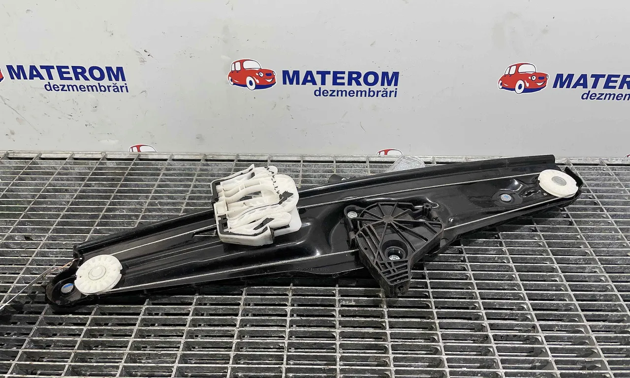 MACARA USA SPATE STANGA BMW X3 2010-2017
