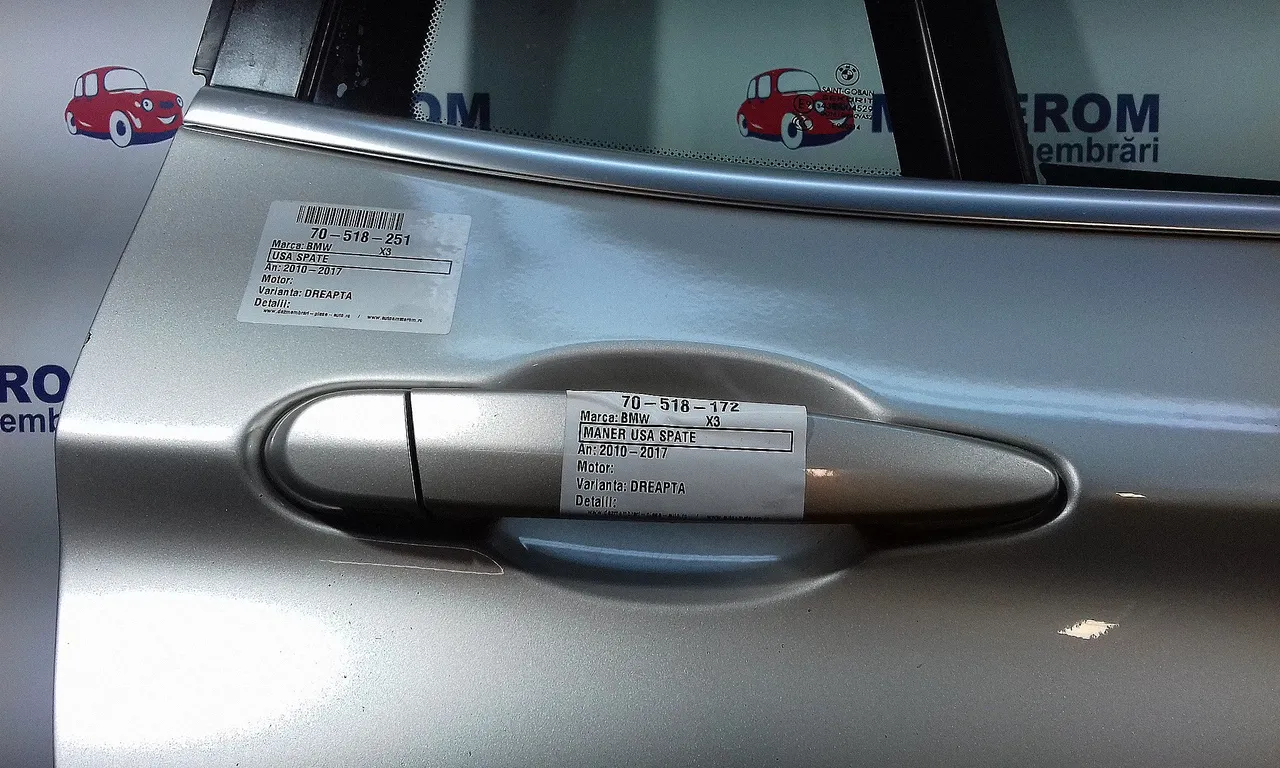 MANER USA SPATE DREAPTA BMW X3 2010-2017