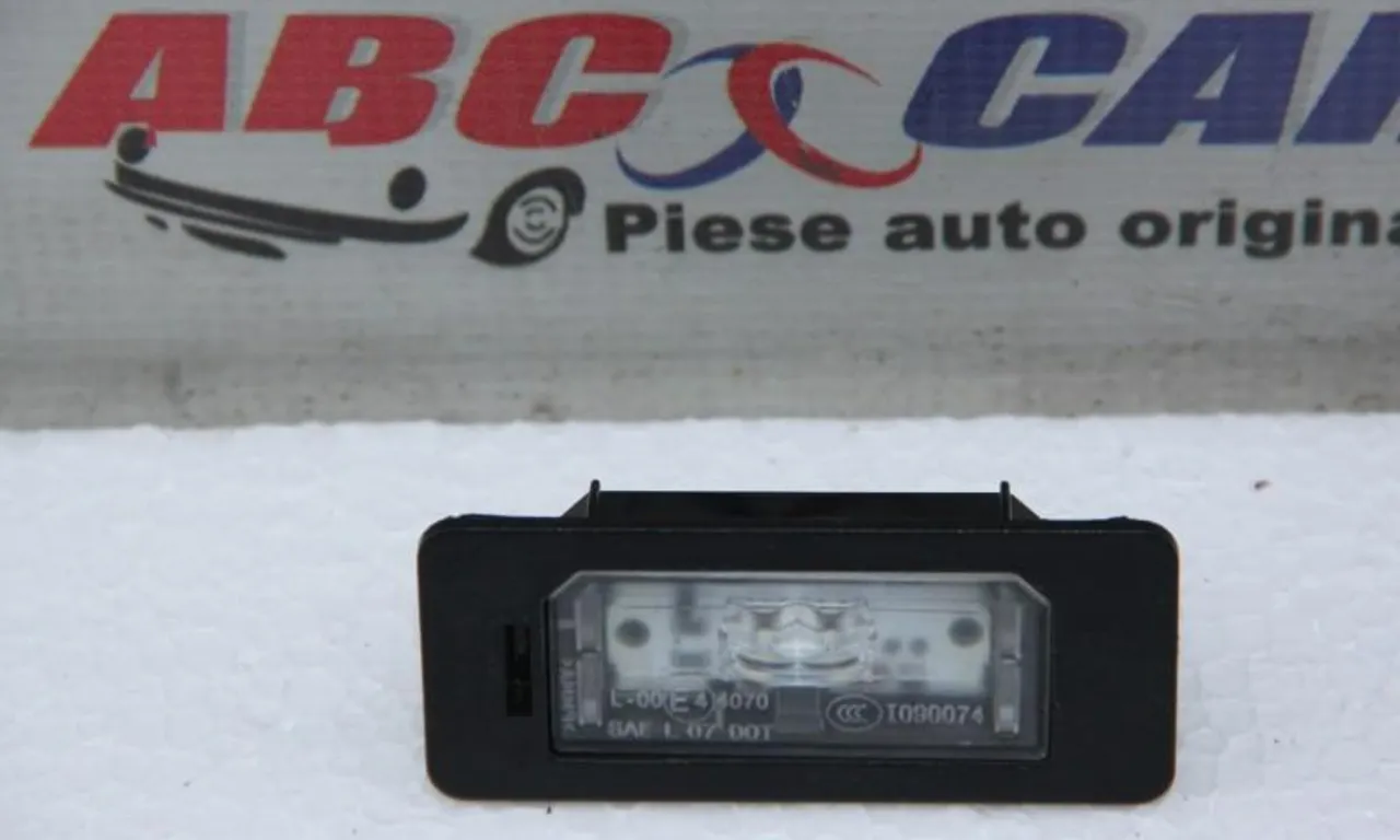 Bec iluminare numar BMW X3 2010-2017