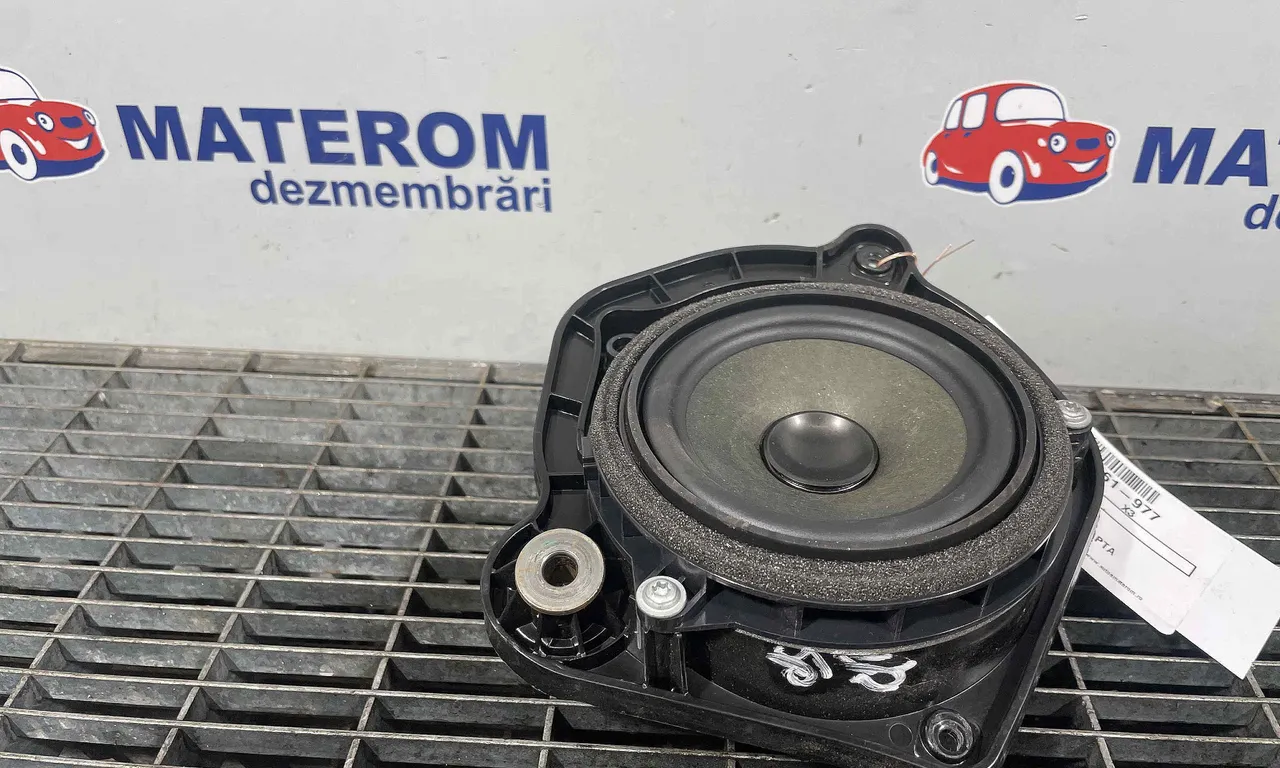 DIFUZOR AUDIO BMW X3 2010-2017