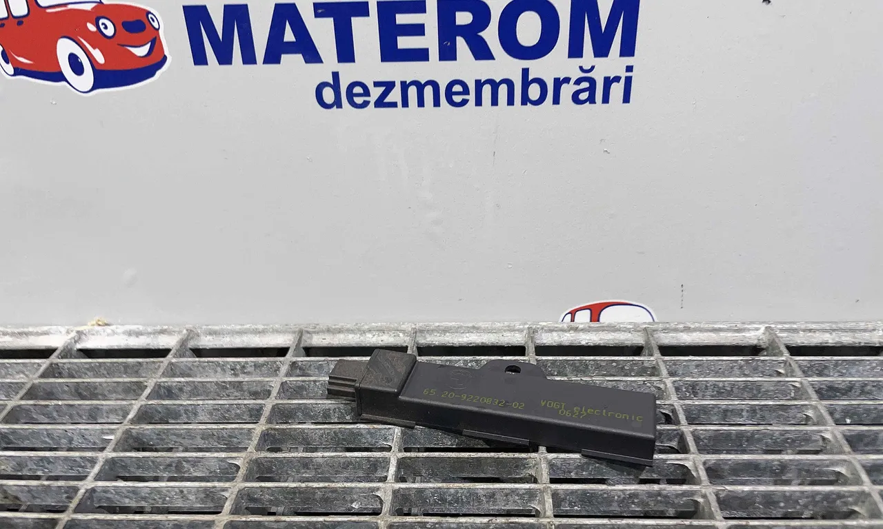 MODUL ANTENA BMW X3 2010-2017