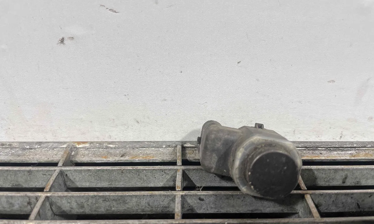 SENZOR PARCARE FATA BMW X3 2010-2017