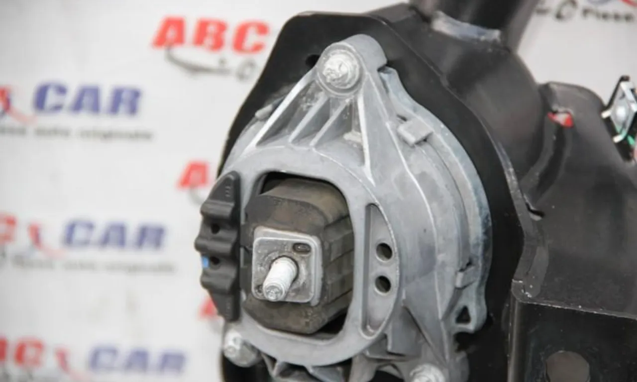 Tampon motor stanga BMW X3 2010-2017