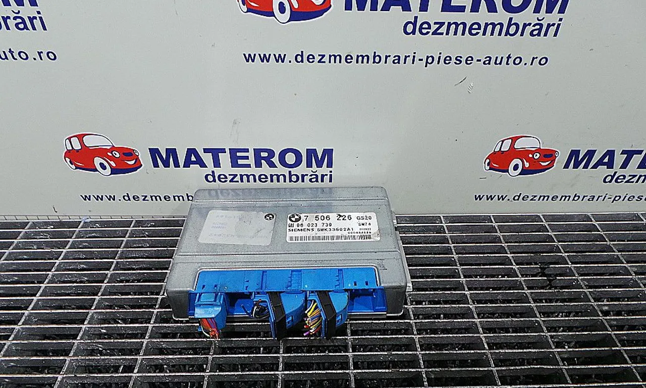 CALCULATOR CUTIE VITEZE BMW X5 2000-2006