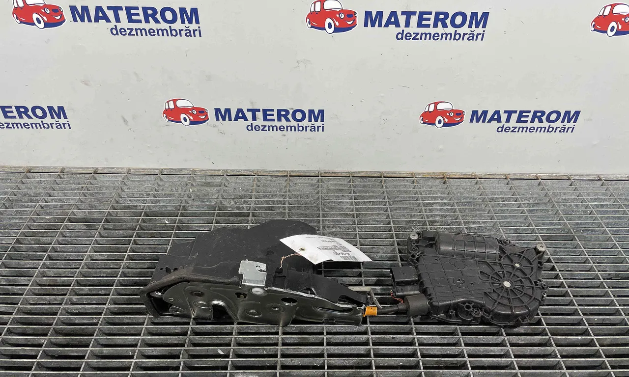 INCUIETOARE USA SPATE DREAPTA BMW X5 2006-2013