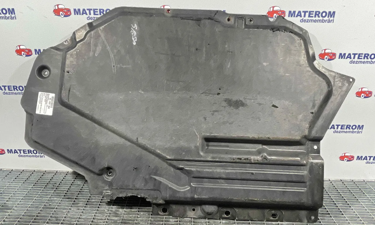 SCUT SUB MASINA BMW X5 2006-2013