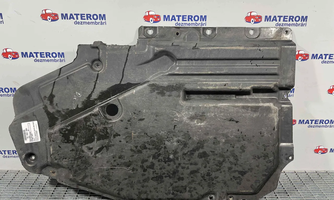SCUT SUB MASINA BMW X5 2006-2013