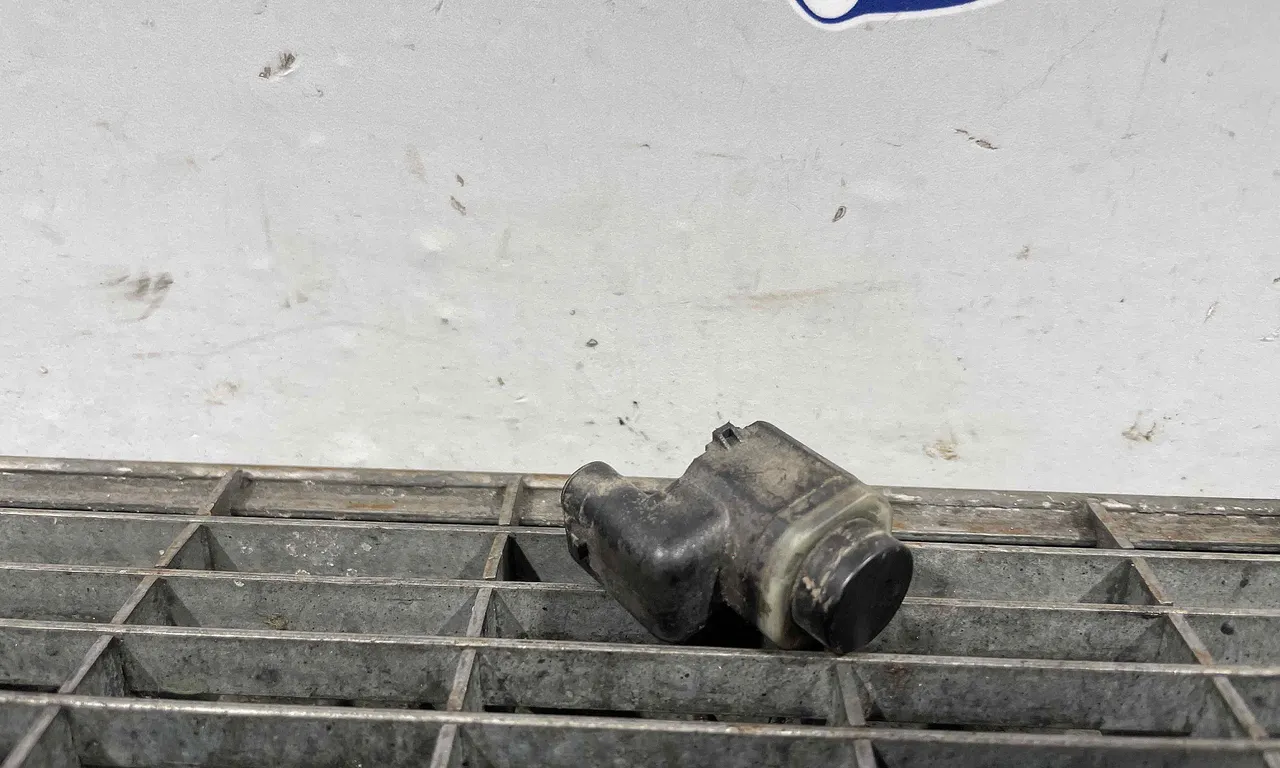 SENZOR PARCARE SPATE BMW X5 2006-2013