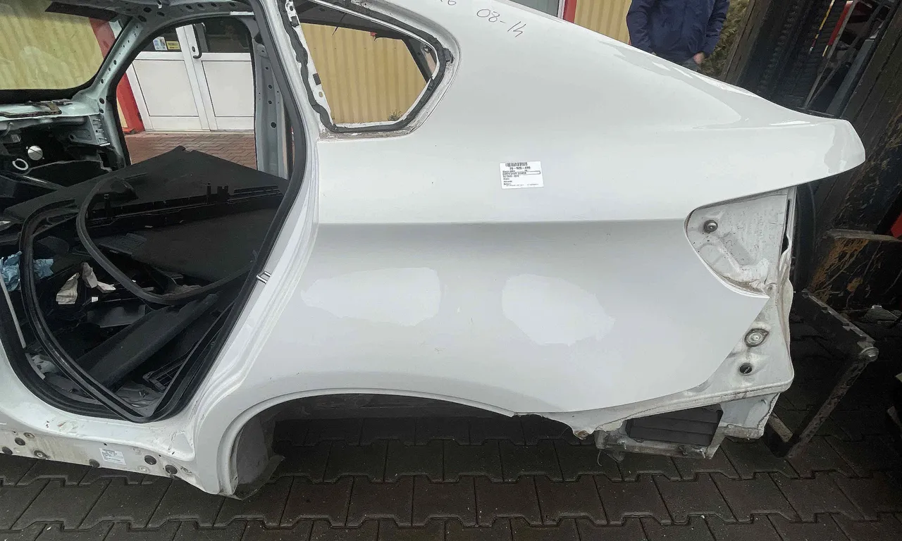 ARIPA SPATE STANGA BMW X6 2007-2015