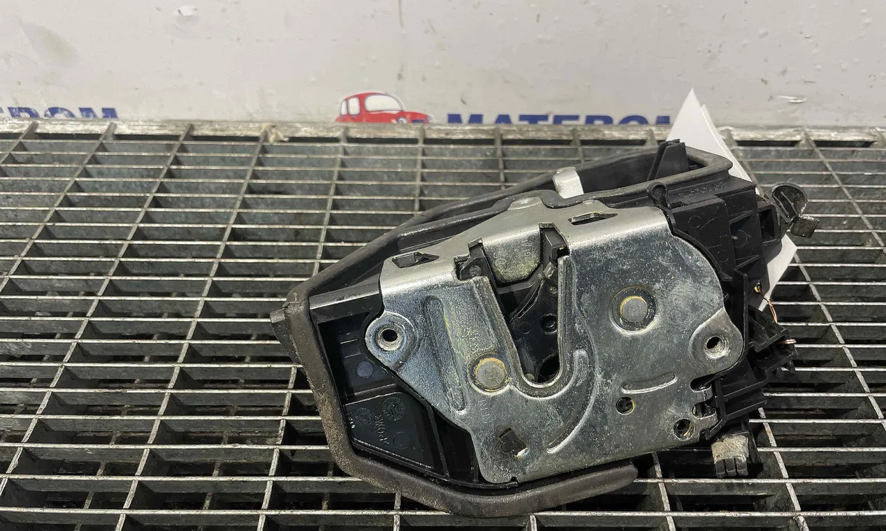 INCUIETOARE USA SPATE STANGA BMW X6 2007-2015