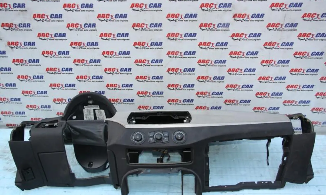 Plansa bord BMW Z4 2002-2009